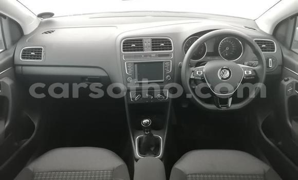 Sayi Na hannu Volkswagen Polo White Mota in Maseru a Maseru Sayi Na hannu Volkswagen Polo White Mota in Maseru a Maseru