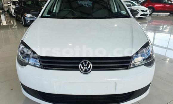 Acheter Occasion Voiture Volkswagen Polo Blanc à Maseru, Maseru Acheter Occasion Voiture Volkswagen Polo Blanc à Maseru, Maseru