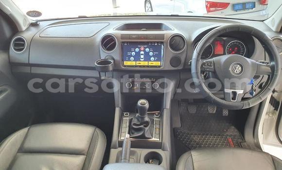 Sayi Na hannu Volkswagen Amarok White Mota in Maseru a Maseru Sayi Na hannu Volkswagen Amarok White Mota in Maseru a Maseru