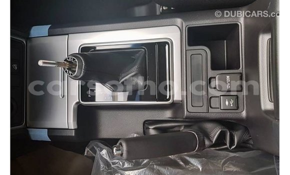 Acheter Import Voiture Toyota Prado Noir à Import - Dubai, Maseru Acheter Import Voiture Toyota Prado Noir à Import - Dubai, Maseru