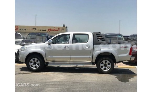 Acheter Import Voiture Toyota Hilux Autre à Import - Dubai, Maseru Acheter Import Voiture Toyota Hilux Autre à Import - Dubai, Maseru