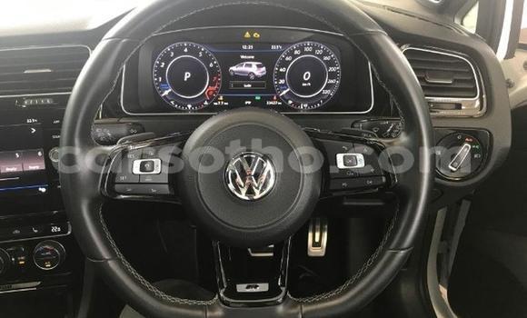 Acheter Occasion Voiture Volkswagen Golf R Blanc à Maseru, Maseru Acheter Occasion Voiture Volkswagen Golf R Blanc à Maseru, Maseru