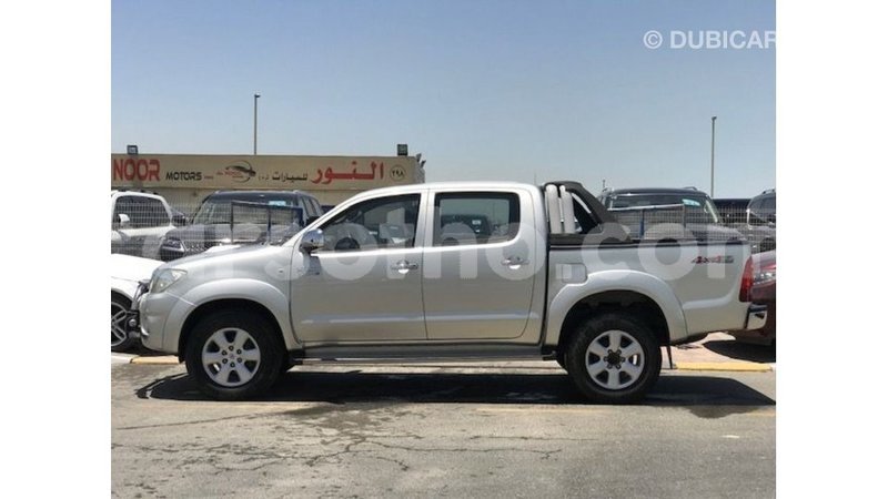 Big with watermark toyota hilux maseru import dubai 18059