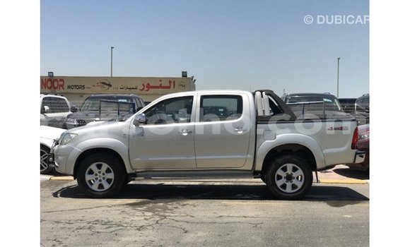 Acheter Import Voiture Toyota Hilux Autre à Import - Dubai, Maseru Acheter Import Voiture Toyota Hilux Autre à Import - Dubai, Maseru
