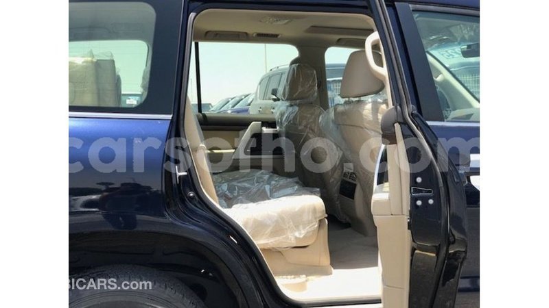 Big with watermark toyota land cruiser maseru import dubai 18060