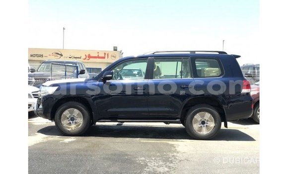 اشتري Imported Toyota Land Cruiser Blue سيارة في Import - Dubai في Maseru اشتري Imported Toyota Land Cruiser Blue سيارة في Import - Dubai في Maseru
