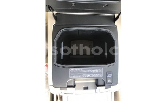 اشتري Imported Toyota Land Cruiser Blue سيارة في Import - Dubai في Maseru اشتري Imported Toyota Land Cruiser Blue سيارة في Import - Dubai في Maseru