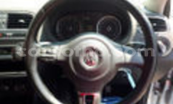 اشتري مستعمل Volkswagen Polo Silver سيارة في Hlotse في Leribe اشتري مستعمل Volkswagen Polo Silver سيارة في Hlotse في Leribe