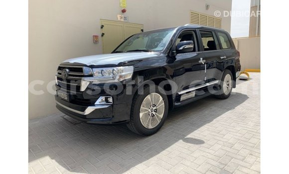 Acheter Import Voiture Toyota Land Cruiser Noir à Import - Dubai, Maseru Acheter Import Voiture Toyota Land Cruiser Noir à Import - Dubai, Maseru
