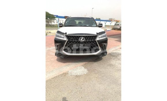 اشتري Imported Lexus LX Black سيارة في Import - Dubai في Maseru اشتري Imported Lexus LX Black سيارة في Import - Dubai في Maseru