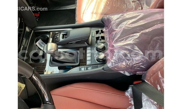 اشتري Imported Lexus LX Black سيارة في Import - Dubai في Maseru اشتري Imported Lexus LX Black سيارة في Import - Dubai في Maseru