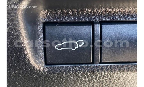 Sayi Imported Toyota 4Runner White Mota in Import - Dubai a Maseru Sayi Imported Toyota 4Runner White Mota in Import - Dubai a Maseru