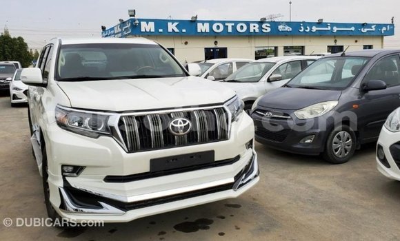 Sayi Imported Toyota Prado White Mota in Import - Dubai a Maseru Sayi Imported Toyota Prado White Mota in Import - Dubai a Maseru