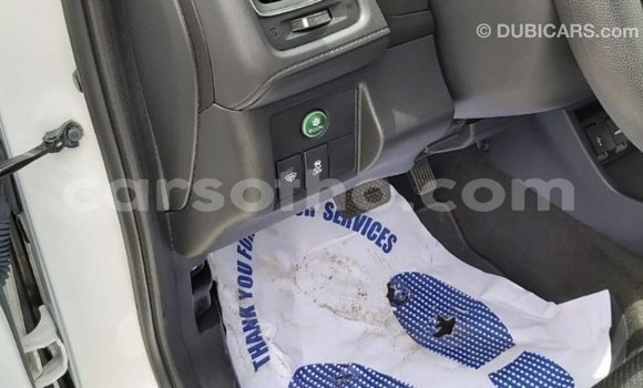 Sayi Imported Honda C White Motsi in Import - Dubai a Maseru Sayi Imported Honda C White Motsi in Import - Dubai a Maseru