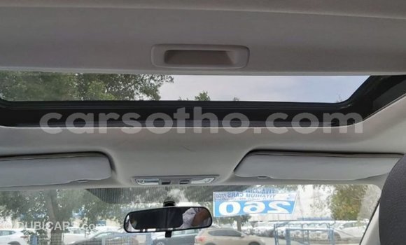 Sayi Imported Honda C White Motsi in Import - Dubai a Maseru Sayi Imported Honda C White Motsi in Import - Dubai a Maseru