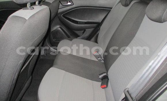 Sayi Na hannu Hyundai i20 Silver Mota in Maseru a Maseru Sayi Na hannu Hyundai i20 Silver Mota in Maseru a Maseru