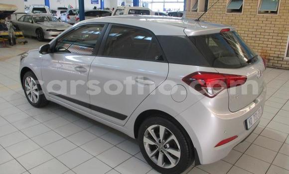 Sayi Na hannu Hyundai i20 Silver Mota in Maseru a Maseru Sayi Na hannu Hyundai i20 Silver Mota in Maseru a Maseru