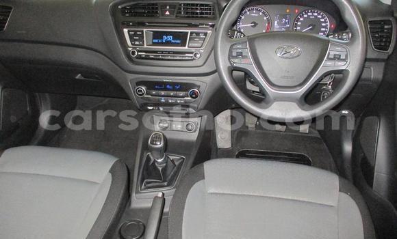 Sayi Na hannu Hyundai i20 White Mota in Maseru a Maseru Sayi Na hannu Hyundai i20 White Mota in Maseru a Maseru