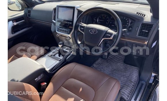 اشتري Imported Toyota Land Cruiser Black سيارة في Import - Dubai في Maseru اشتري Imported Toyota Land Cruiser Black سيارة في Import - Dubai في Maseru