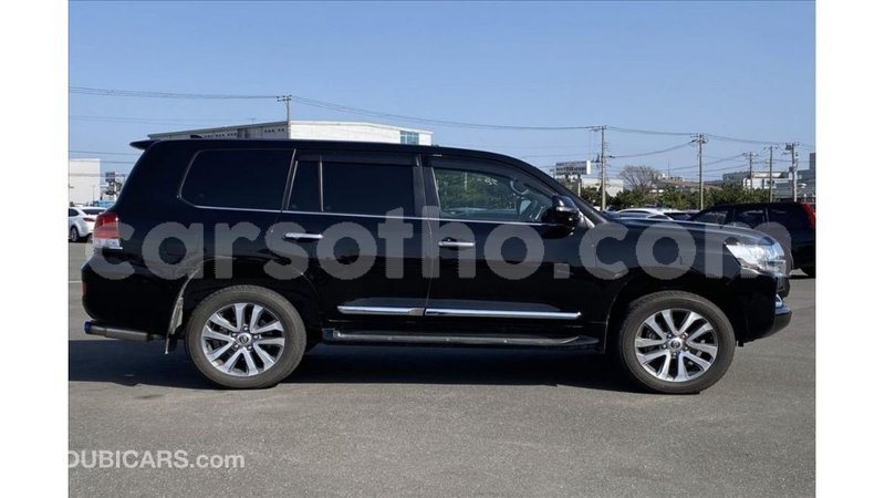 Big with watermark toyota land cruiser maseru import dubai 18095