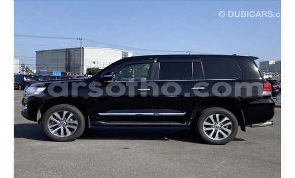 اشتري Imported Toyota Land Cruiser Black سيارة في Import - Dubai في Maseru اشتري Imported Toyota Land Cruiser Black سيارة في Import - Dubai في Maseru