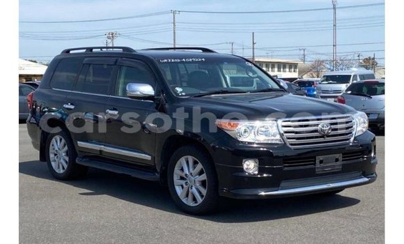 Buy Import Toyota Land Cruiser Black Car in Import - Dubai in Maseru Buy Import Toyota Land Cruiser Black Car in Import - Dubai in Maseru