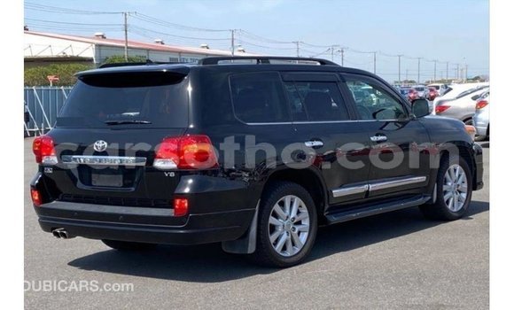 Buy Import Toyota Land Cruiser Black Car in Import - Dubai in Maseru Buy Import Toyota Land Cruiser Black Car in Import - Dubai in Maseru