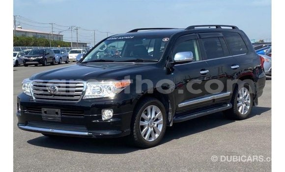 Buy Import Toyota Land Cruiser Black Car in Import - Dubai in Maseru Buy Import Toyota Land Cruiser Black Car in Import - Dubai in Maseru