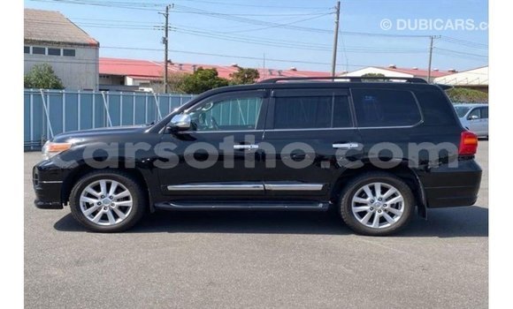 Buy Import Toyota Land Cruiser Black Car in Import - Dubai in Maseru Buy Import Toyota Land Cruiser Black Car in Import - Dubai in Maseru