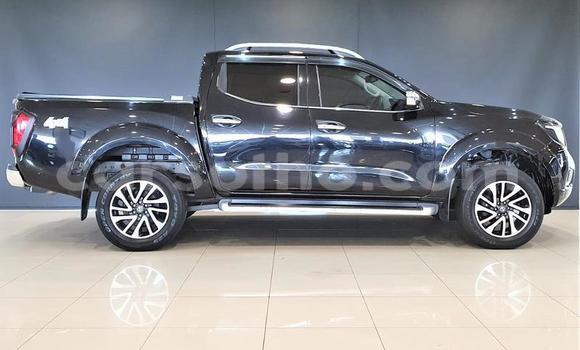 Sayi Na hannu Nissan Navara Black Mota in Maseru a Maseru Sayi Na hannu Nissan Navara Black Mota in Maseru a Maseru