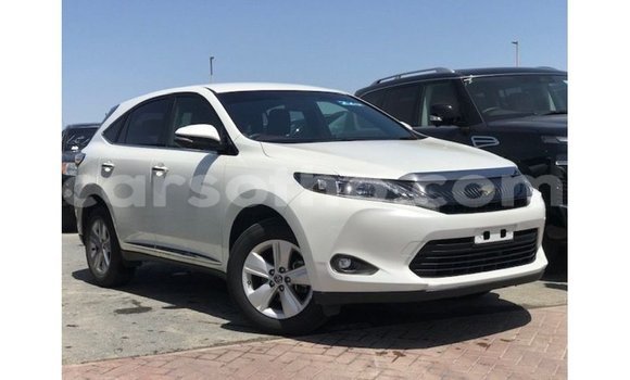Buy Import Toyota Harrier White Car in Import - Dubai in Maseru Buy Import Toyota Harrier White Car in Import - Dubai in Maseru