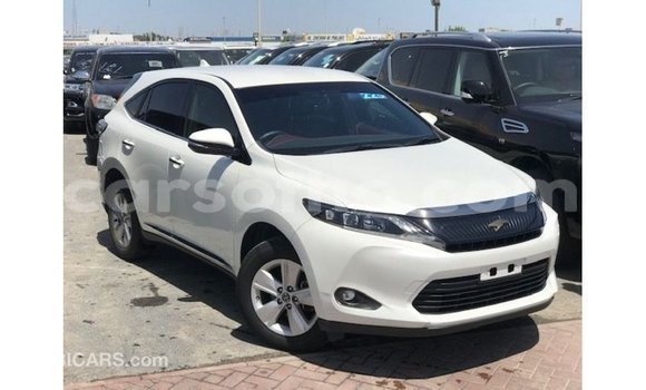 Buy Import Toyota Harrier White Car in Import - Dubai in Maseru Buy Import Toyota Harrier White Car in Import - Dubai in Maseru