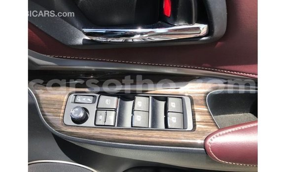 Buy Import Toyota Harrier White Car in Import - Dubai in Maseru Buy Import Toyota Harrier White Car in Import - Dubai in Maseru