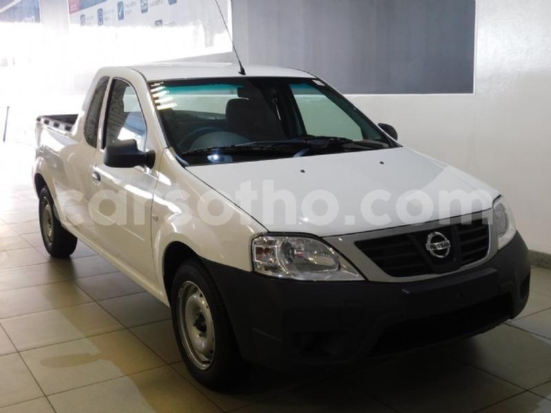 Big with watermark nissan np 300 butha buthe butha buthe 18130
