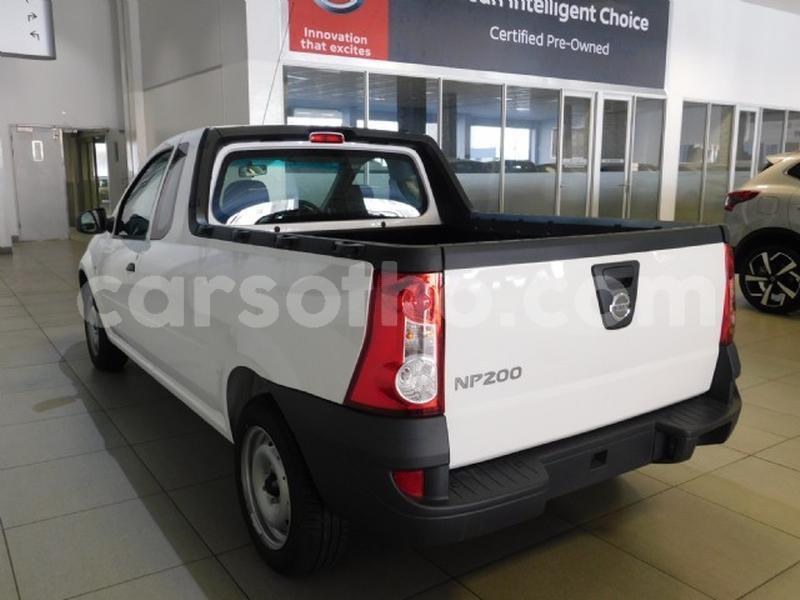 Big with watermark nissan np 300 butha buthe butha buthe 18130