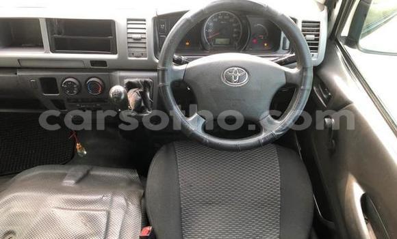 Buy Used Toyota iQ White Car in Butha–Buthe in Thaba-Tseka Buy Used Toyota iQ White Car in Butha–Buthe in Thaba-Tseka
