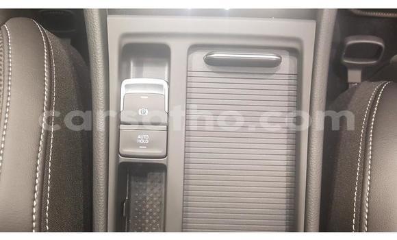 اشتري مستعمل Volkswagen Golf R Black سيارة في Roma في Maseru اشتري مستعمل Volkswagen Golf R Black سيارة في Roma في Maseru