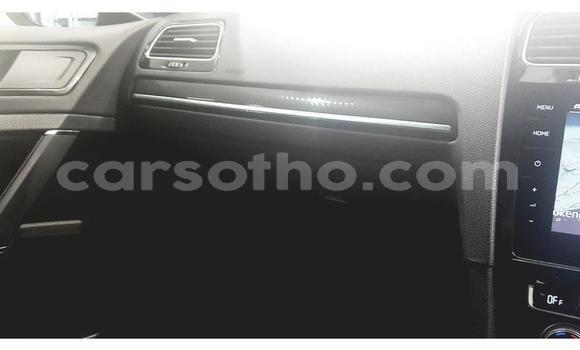 اشتري مستعمل Volkswagen Golf R Black سيارة في Roma في Maseru اشتري مستعمل Volkswagen Golf R Black سيارة في Roma في Maseru