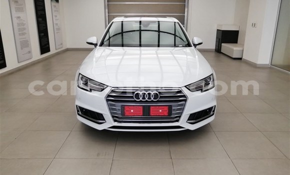 اشتري مستعمل Audi A4 White سيارة في Maseru في Maseru اشتري مستعمل Audi A4 White سيارة في Maseru في Maseru
