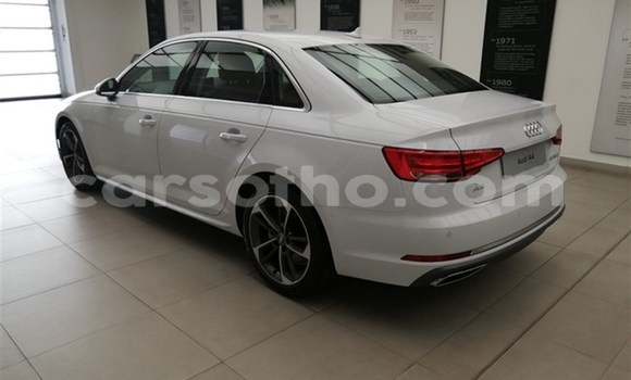 اشتري مستعمل Audi A4 White سيارة في Maseru في Maseru اشتري مستعمل Audi A4 White سيارة في Maseru في Maseru