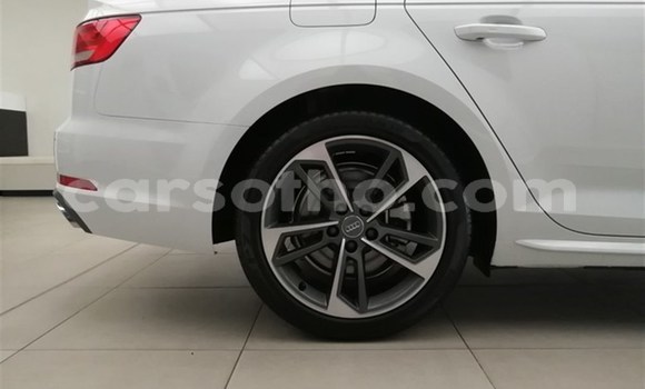 اشتري مستعمل Audi A4 White سيارة في Maseru في Maseru اشتري مستعمل Audi A4 White سيارة في Maseru في Maseru