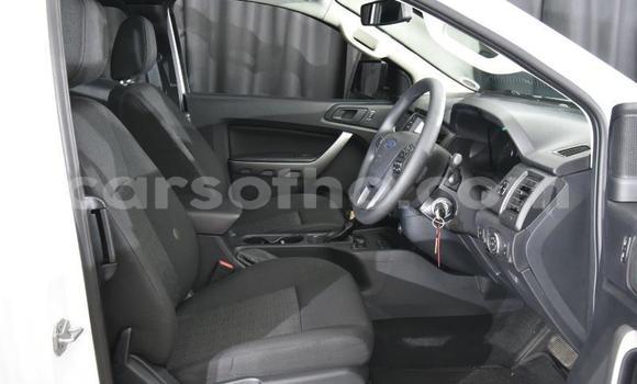 اشتري مستعمل Ford Ranger White سيارة في Maseru في Maseru اشتري مستعمل Ford Ranger White سيارة في Maseru في Maseru