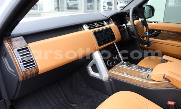 اشتري مستعمل Land Rover Range Rover White سيارة في Mokhotlong في Berea اشتري مستعمل Land Rover Range Rover White سيارة في Mokhotlong في Berea