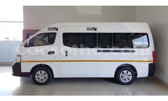 اشتري مستعمل Nissan NV350 Caravan White سيارة في Mafeteng في Mafeteng اشتري مستعمل Nissan NV350 Caravan White سيارة في Mafeteng في Mafeteng