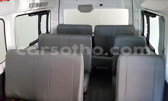 اشتري مستعمل Nissan NV350 Caravan White سيارة في Mafeteng في Mafeteng اشتري مستعمل Nissan NV350 Caravan White سيارة في Mafeteng في Mafeteng