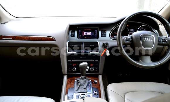 Acheter Occasion Voiture Audi Q7 Marron à Maseru, Maseru Acheter Occasion Voiture Audi Q7 Marron à Maseru, Maseru