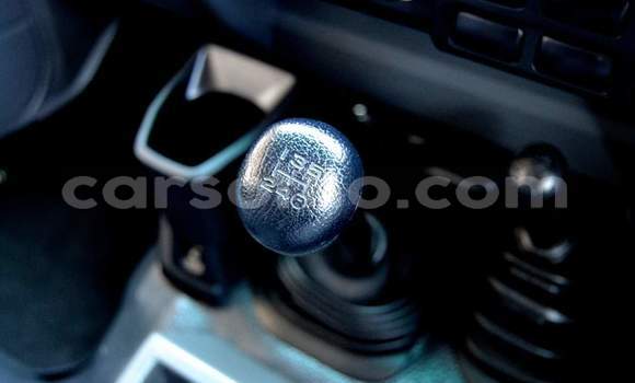 Sayi Na hannu Toyota Land Cruiser White Mota in Maputsoa a Leribe Sayi Na hannu Toyota Land Cruiser White Mota in Maputsoa a Leribe