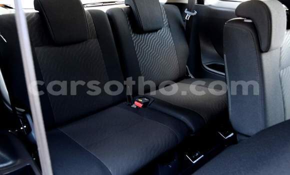 Sayi Na hannu Toyota Avanza White Mota in Maputsoa a Leribe Sayi Na hannu Toyota Avanza White Mota in Maputsoa a Leribe