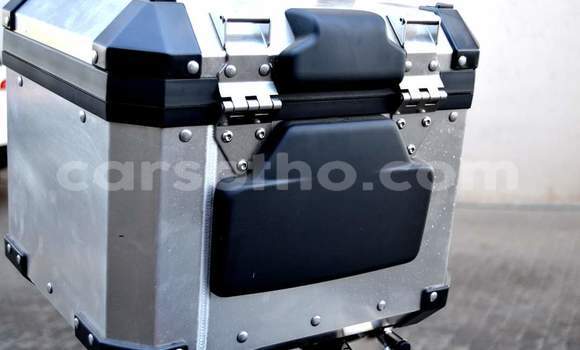 Sayi Na hannu BMW F800GS Red Motsi in Maputsoe a Leribe Sayi Na hannu BMW F800GS Red Motsi in Maputsoe a Leribe