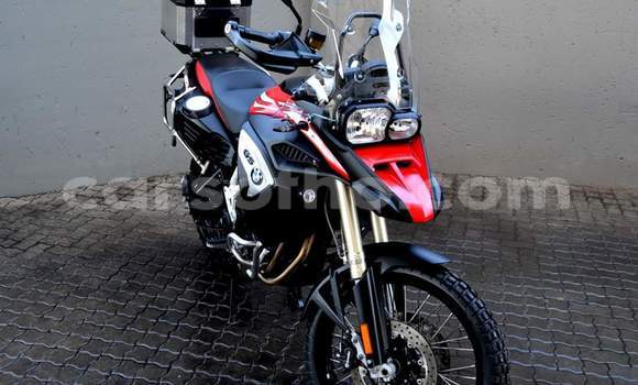 Sayi Na hannu BMW F800GS Red Motsi in Maputsoe a Leribe Sayi Na hannu BMW F800GS Red Motsi in Maputsoe a Leribe